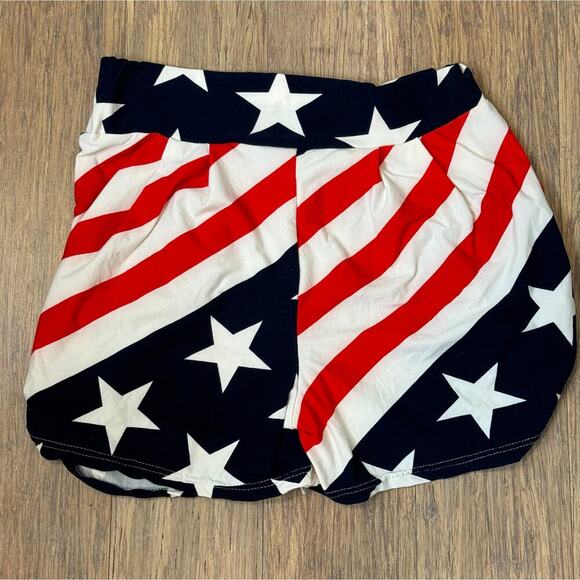 American Flag short with pockets - Picture 4 of 4
